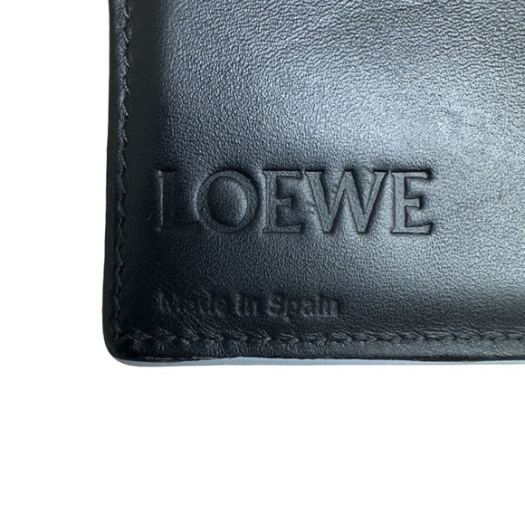 *SOLD* 🚨 -$20 Loewe Leather Long Wallet - Picture 7 of 8